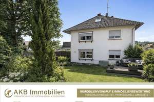 Zweifamilienhaus mit Garten in Herbstein-Steinfurt – Die vollständige Adresse der Immobilie erhältst du vom Anbieter., 36358 Herbstein – Vorschaubild 1