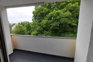 Exklusive 3-Zimmer-Wohnung mit Loggia in Ingolstadt