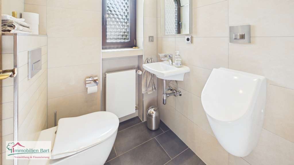 Immobilie in Freudenburg - GRENZNÄHE: BUNGALOW MIT EINLIEGERWOHNUNG IN TOP WOHNLAGE MIT FERNSICHT! - Bild 2