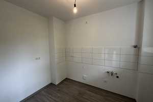 Top renovierte 2,5-Zimmer-Wohnung in Scharnhorst – Ihr neues Zuhause wartet auf Sie! – Lüttenwiese 15, 44328 Dortmund – Vorschaubild 3