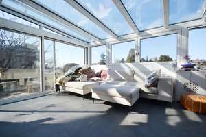 Repräsentatives Architektenhaus mit Dachterrasse, Wintergarten, Sauna und traumhaftem Weitblick