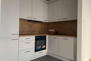 Erstbezug, helle 3 Raum Wohnung, A+ Energie, großer Balkon, geringe NK, Parkett