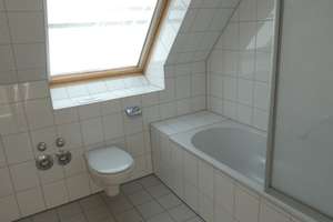 *Schöner Balkon*Charmante Dachgeschosswohnung in grüner Lage* – Hansemannstr. 9, 45357 Gerschede, Essen – Vorschaubild 15