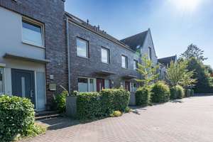 Geräumiges Townhouse mit 6 Zimmer und ausgebautem Dachgeschoss in familienfreundlicher Wohnlage – Die vollständige Adresse der Immobilie erhältst du vom Anbieter., 22397 Duvenstedt, Hamburg – Vorschaubild 27