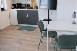 Moderne 1-Zimmer-Wohnung in Düsseldorf – inkl. neuer Möbel – Gustav-Poensgen-Straße 33, 40215 Friedrichstadt, Düsseldorf – Vorschaubild 10