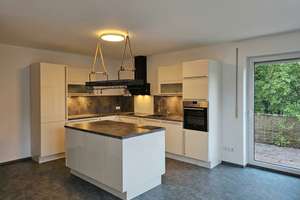 Freistehender Bungalow in beliebter Lage am Körnerplatz Ingolstadt mit großem Garten – Körnerstr. 2 1/2, 85055 Nordost, Ingolstadt – Vorschaubild 5