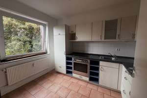 WG-Zimmer mit eigenem Balkon und traumhaftem Blick über Springe zu vermieten – 31832 Springe – Vorschaubild 4