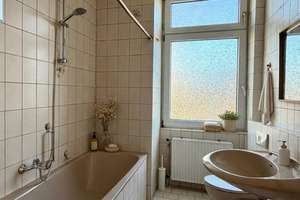 Charmante 3-Zimmer-Altbauwohnung in begehrter Karlsruher Wohnlage – Die vollständige Adresse der Immobilie erhältst du vom Anbieter., 76135 Südweststadt, Karlsruhe – Vorschaubild 13