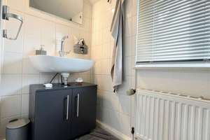 Einziehen, wohlfühlen und das Leben genießen – gepflegtes Einfamilienhaus mit Garten in BN-Friesdorf – Die vollständige Adresse der Immobilie erhältst du vom Anbieter., 53175 Friesdorf, Bonn – Vorschaubild 12