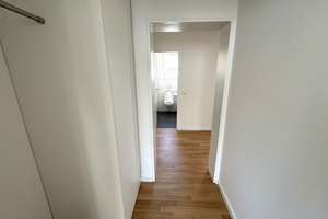 Modernisierte 2-Zimmer-Wohnung 
in Top-Lage mit EBK und Loggia! – Die vollständige Adresse der Immobilie erhältst du vom Anbieter., 26122 Dobbenviertel, Oldenburg (Oldenburg) – Vorschaubild 13