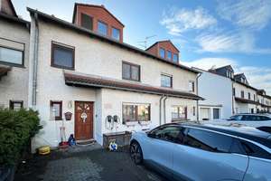 Frei werdendes Reihenhaus mit Außenstellplatz in Köln-Godorf