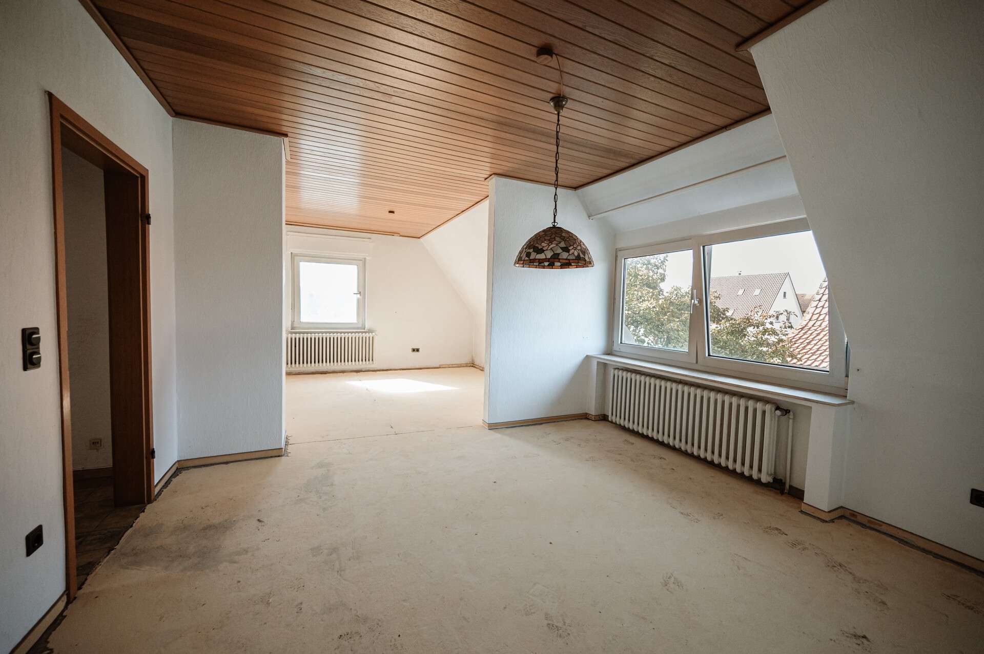 Immobilie in Hiddenhausen - Hiddenhausen-Sundern: Ein-/Zweifamilienhaus mit großzügigem Garten in ruhiger Lage - Bild 5