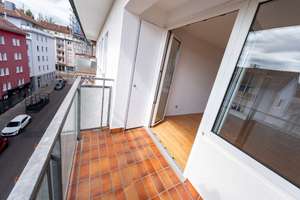 Lichtdurchflutete 2,5-Zimmer-Wohnung mit 2 Balkonen am Hölderlinplatz – Kornbergstr 50, 70176 Hölderlinplatz, Stuttgart – Vorschaubild 33