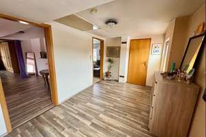 Familienhaus mit tollem Grundstück+Photovoltaikanlage für den eigenen Strom – Die vollständige Adresse der Immobilie erhältst du vom Anbieter., 24616 Brokstedt – Vorschaubild 12