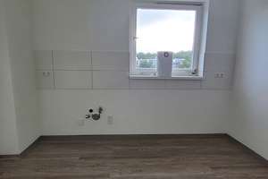 Großzügige Wohnung mit Dusche - WBS erforderlich // 3.OG Whg 1 – Breslauer Str. 266, 38440 Laagberg, Wolfsburg – Vorschaubild 3