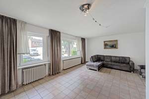 Wohnen mit vielen Möglichkeiten – Zweifamilienhaus mit Garten, Dachterrasse & Weitblick – Die vollständige Adresse der Immobilie erhältst du vom Anbieter., 47805 Dießem/Lehmheide, Krefeld – Vorschaubild 4