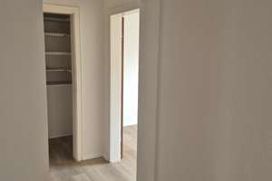 Schöne 3 Zimmer in zentraler Lage – Reichenberger Str. 7, 47166 Alt-Hamborn, Duisburg – Vorschaubild 2