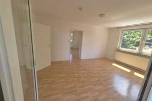 Zentral, ruhig, lichtdurchflutet: 3,5-Zimmer-Wohnung in Heilbronn, Garage, Keller, Nähe Pfühlpark – Schubartstraße 25, 74076 Heilbronn, Heilbronn – Vorschaubild 11