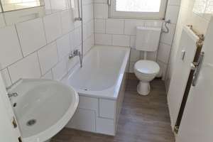 Renovierte 3-Zimmer-Wohnung im Erdgeschoss zu vermieten! 300 € Wunschgutschein* inklusive! – Bayreuther Straße 43, 47166 Bruckhausen, Duisburg – Vorschaubild 6