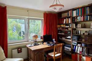 Sonnendurchflutete, großzügige Maisonettewohnung mit eigenem Garten in Frankfurt Nähe Stadtwald – 60599 Oberrad, Frankfurt am Main – Vorschaubild 7
