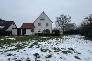 Wohnhaus mit Bestandschutz + Gewerbegrundstück – Die vollständige Adresse der Immobilie erhältst du vom Anbieter., 33719 Heepen, Bielefeld – Vorschaubild 1