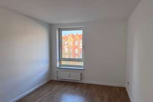 Frisch renovierte 2-Zi.-Wohnung mit Balkon in Döhren! – Kastanienallee 6, 30519 Döhren, Hannover – Vorschaubild 9