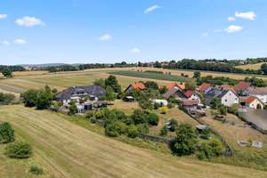 5.176m² Grundstücksfläche! Energieeffiziente Luxusvilla in ruhiger Lage mit Pool – Die vollständige Adresse der Immobilie erhältst du vom Anbieter., 95473 Creußen – Vorschaubild 4