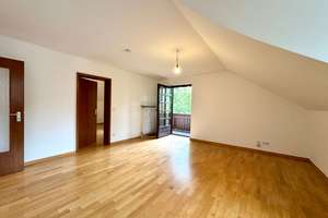 2-Zi.-Dachgeschosswohnung in ruhiger und grüner Bestlage von Solln – 81479 Solln, München – Vorschaubild 3