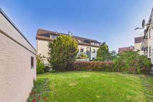 Kapitalanlage mit Lagebonus. 3FH mit Einliegerwohnung, Garage, 2 SP, Garten, Keller – Die vollständige Adresse der Immobilie erhältst du vom Anbieter., 70619 Riedenberg, Stuttgart – Vorschaubild 3