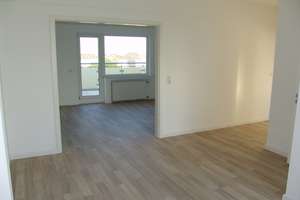 Lichtdurchflutete City-Wohnung: Über den  Dächer Düsseldorfs PROVISIONSFREI – Worringer Straße 7, 40211 Stadtmitte, Düsseldorf – Vorschaubild 6