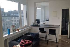 Dachgeschosswohnung mit Aufzug & großem Westbalkon – Sonne bis zum Abend genießen