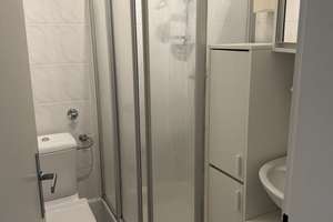 Komplett möblierte 2 Zimmer Wohnung in Köln Deutz mit 52 m² – Die vollständige Adresse der Immobilie erhältst du vom Anbieter., 50679 Deutz, Köln – Vorschaubild 9