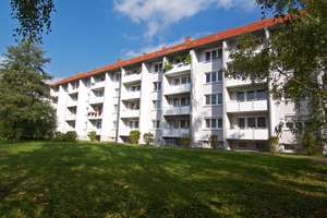 Großer Balkon und Einbauküche... – Zschopauer Straße 58C, 9111 Zentrum, Chemnitz – Vorschaubild 7