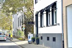 PROVISIONSFREI/1A LAGE SIEGBURG-ZENTRUM MEHRFAMILIENHAUS MIT GEWERBEEINHEIT ca.100m ICE-HAUPBAHNHOF – Bahnhofstr 40, 53721 Rhein-Sieg-Kreis – Vorschaubild 1