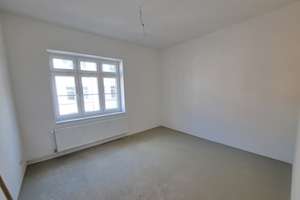 Frisch renovierte 4-Zimmer-Wohnung mit Balkon in Bremerhaven! – Werkstraße 5, 27568 Twischkamp, Bremerhaven – Vorschaubild 5
