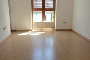 Großzügiges Reihenmittelhaus mit 165 m² Wohnfläche Friedberg in ruhiger süd west Randlage  – Die vollständige Adresse der Immobilie erhältst du vom Anbieter., 86316 Friedberg – Vorschaubild 5