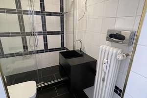 Zentrale 3-Zimmerwohnung mit Wintergarten & großer Terrasse, inklusive Küche und Stellplatz – Rheingasse 14, 53113 Bonn-Zentrum, Bonn – Vorschaubild 17