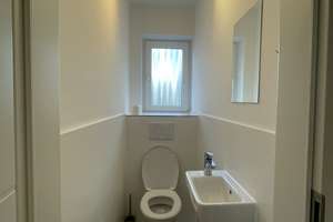 Verfügbar ab sofort:  geschmackvolle Wohnung in Stuttgart - Vaihingen – Glockenblumenstraße 9, 70563 Vaihingen-Mitte, Stuttgart – Vorschaubild 2