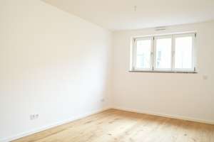 Gemütliche 2-Zimmer-Souterrainwohnung mit Gartenanteil und hochwertigem Wohnkomfort – Josef-Beiser-Straße 30, 81737 Altperlach, München – Vorschaubild 11