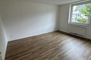 Moderne 3-Raum-Wohnung mit Balkon in Frohnhausen möchte gerne ab Oktober vermietet werden – Stenzelstraße 15, 45144 Frohnhausen, Essen – Vorschaubild 18