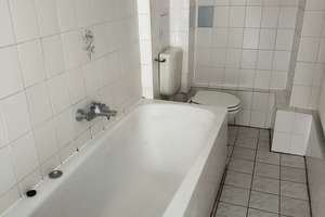 Lichtdurchflutete, bezugsfreie 2-Zimmer-Altbauwohnung in begehrter Kreuzberger Lage! – Urbanstraße 5, 10961 Kreuzberg, Berlin – Vorschaubild 19