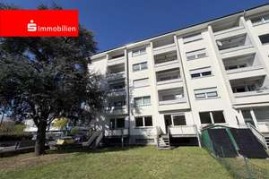 Gepflegte 4 Zi. Wohnung inkl. 2 Stellplätzen - zentrale Wohnlage 
