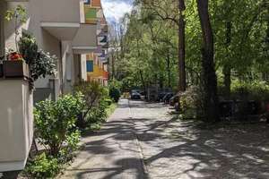 Direkt am Landwehrkanal - Bezugsfreie helle 1 Zimmerwohnung mit Balkon (ohne Provision) – Johanniterstraße 32, 10961 Kreuzberg, Berlin – Vorschaubild 9