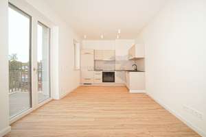 !! Frühjahrsangebot !! Barrierefreie 2-Raum-Whg. mit Abstellraum, Terrasse, Einbauküche & Stellplatz – Unritzstraße 38b, 9117 Rabenstein, Chemnitz – Vorschaubild 1