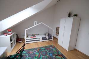 Moderne Neubau-Dachgeschosswohnung mit Loggia und gehobener Ausstattung in Metten – Die vollständige Adresse der Immobilie erhältst du vom Anbieter., 94526 Metten – Vorschaubild 14