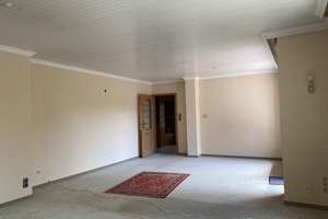 *Schön gelegener Bungalow sucht neue Bewohner mit Kreativität und handwerklichem Geschick !!!* – Die vollständige Adresse der Immobilie erhältst du vom Anbieter., 24558 Henstedt-Ulzburg – Vorschaubild 5
