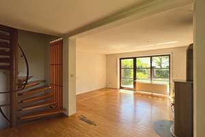 Charmantes Reihenendhaus in ruhiger Lage am Sallerner Berg – Die vollständige Adresse der Immobilie erhältst du vom Anbieter., 93057 Sallern-Gallingkofen, Regensburg – Vorschaubild 5