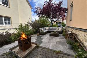 128 m² Altbau-Erstbezug mit 2,90 m Deckenhöhe, großer Wohnküche, 2 Gärten & Terrasse – Die vollständige Adresse der Immobilie erhältst du vom Anbieter., 1157 Briesnitz, Dresden – Vorschaubild 2