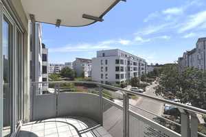 7296 - Renovierte 2-Zimmerwohnung mit Balkon und Duplex-Parker am Badeniaplatz! – Karlsruhe – Vorschaubild 1