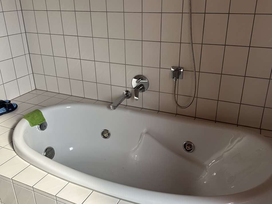 Bad Haus neu